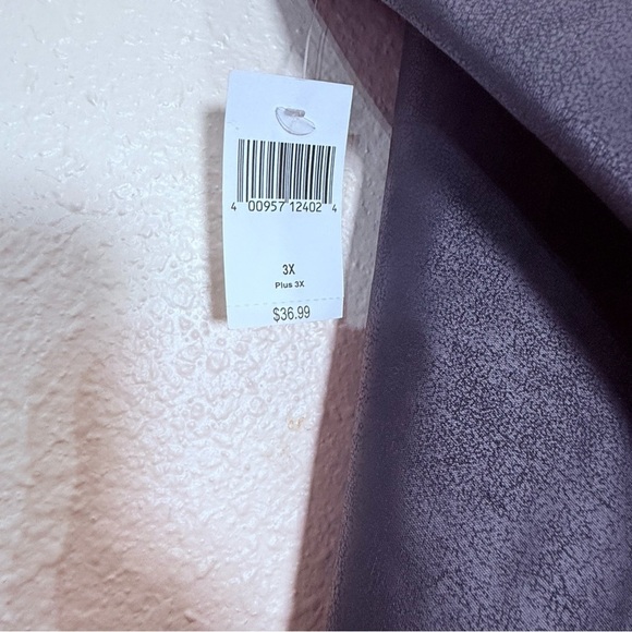 NWT Disney Star Wars Lucas Films Black Faux Leather Stretchy Shorts 3X - Picture 5 of 6